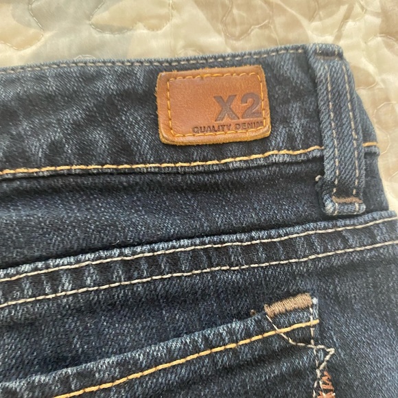 Ladies X-2 Denim pocketed blue Jeans - Picture 6 of 9